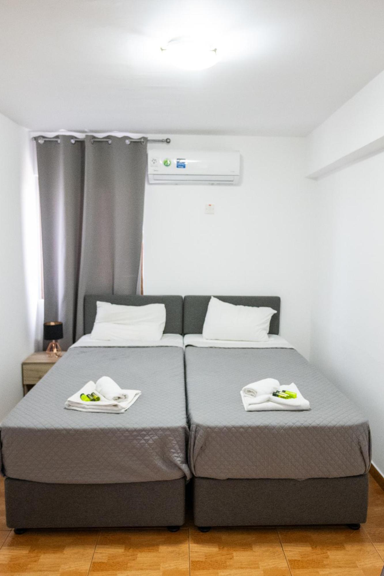 Napa Centrale Suites Agia Napa Buitenkant foto