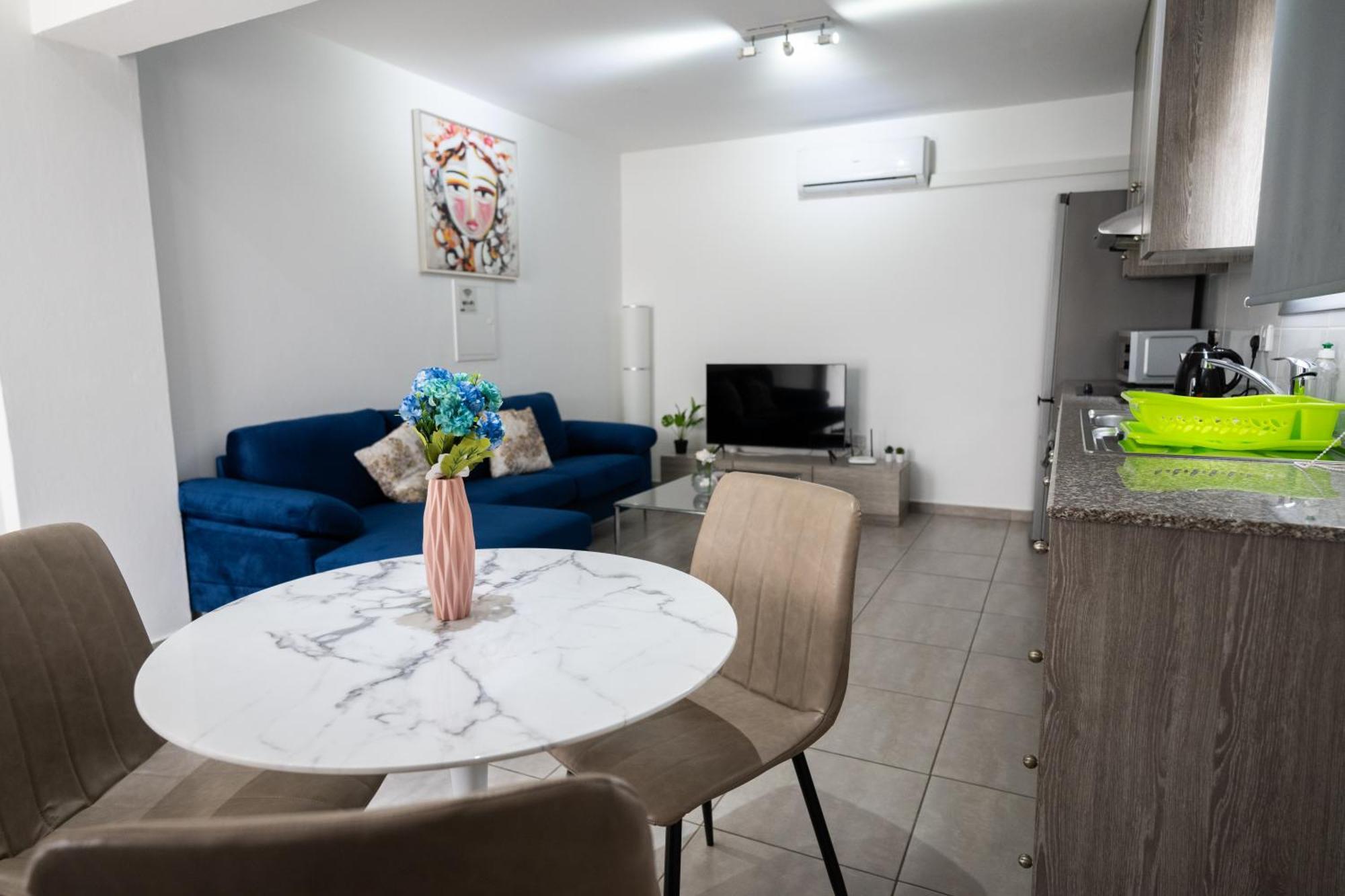 Napa Centrale Suites Agia Napa Buitenkant foto