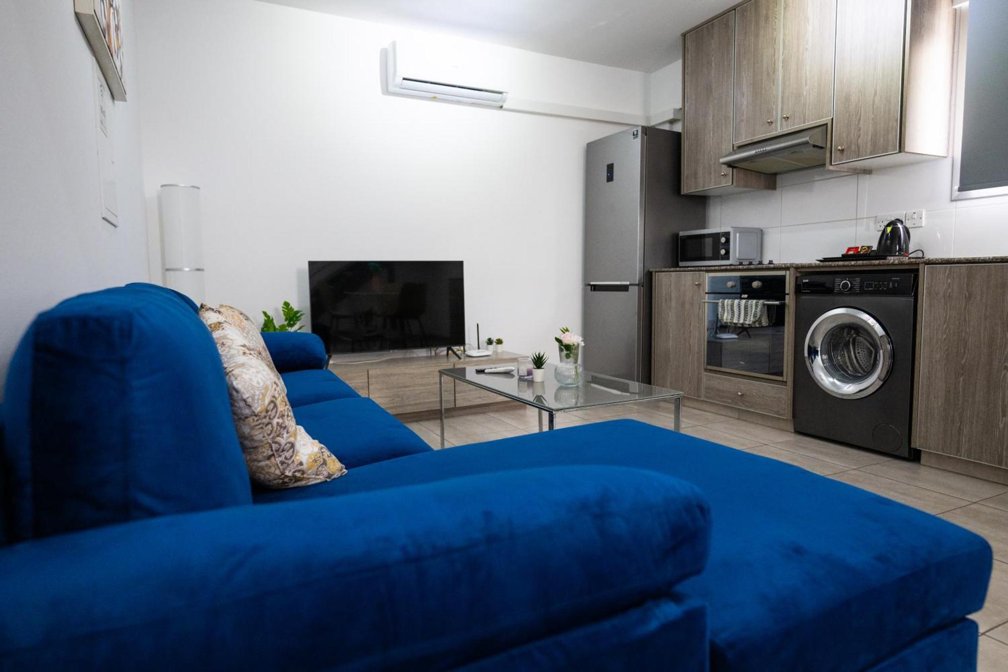 Napa Centrale Suites Agia Napa Buitenkant foto