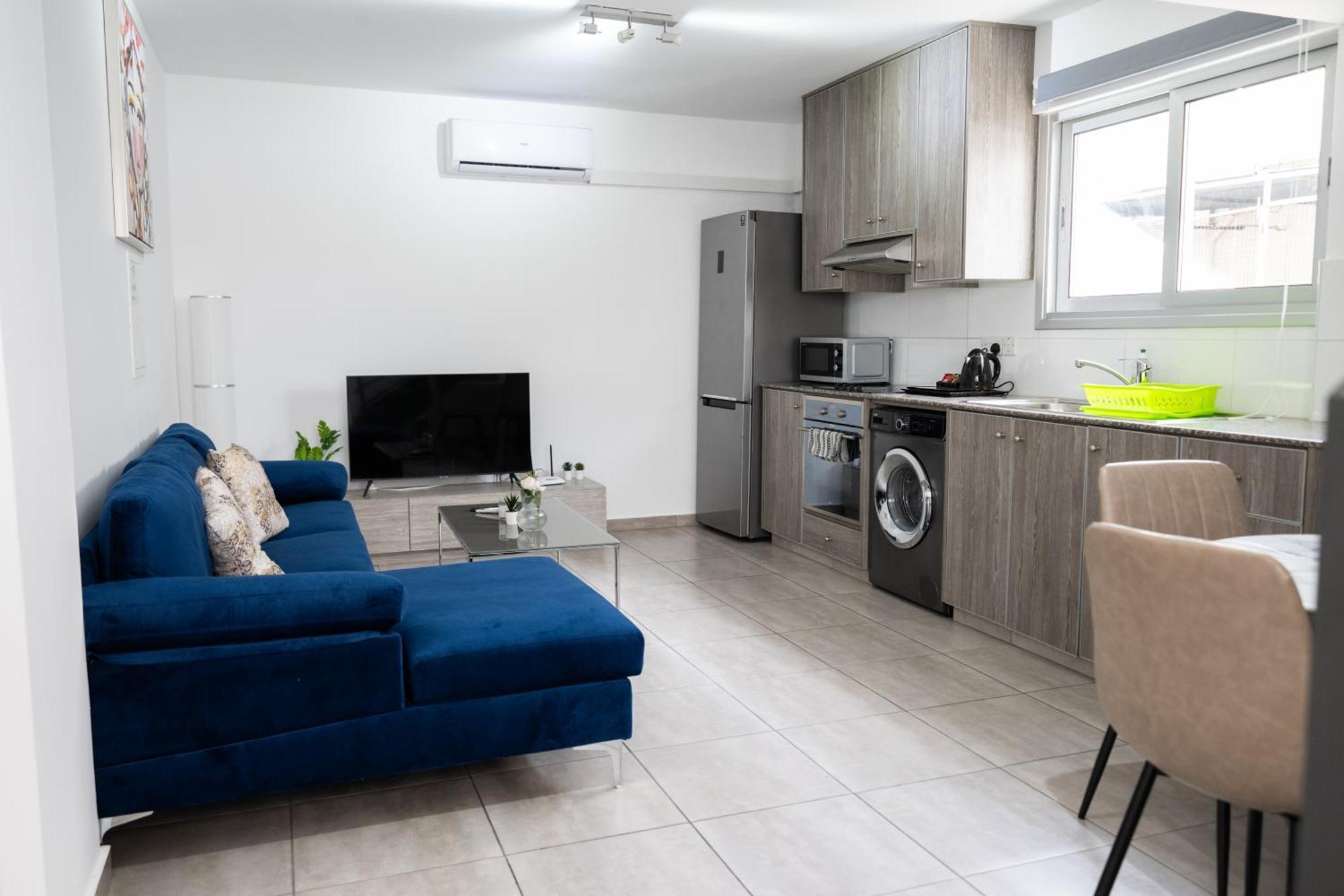 Napa Centrale Suites Agia Napa Buitenkant foto