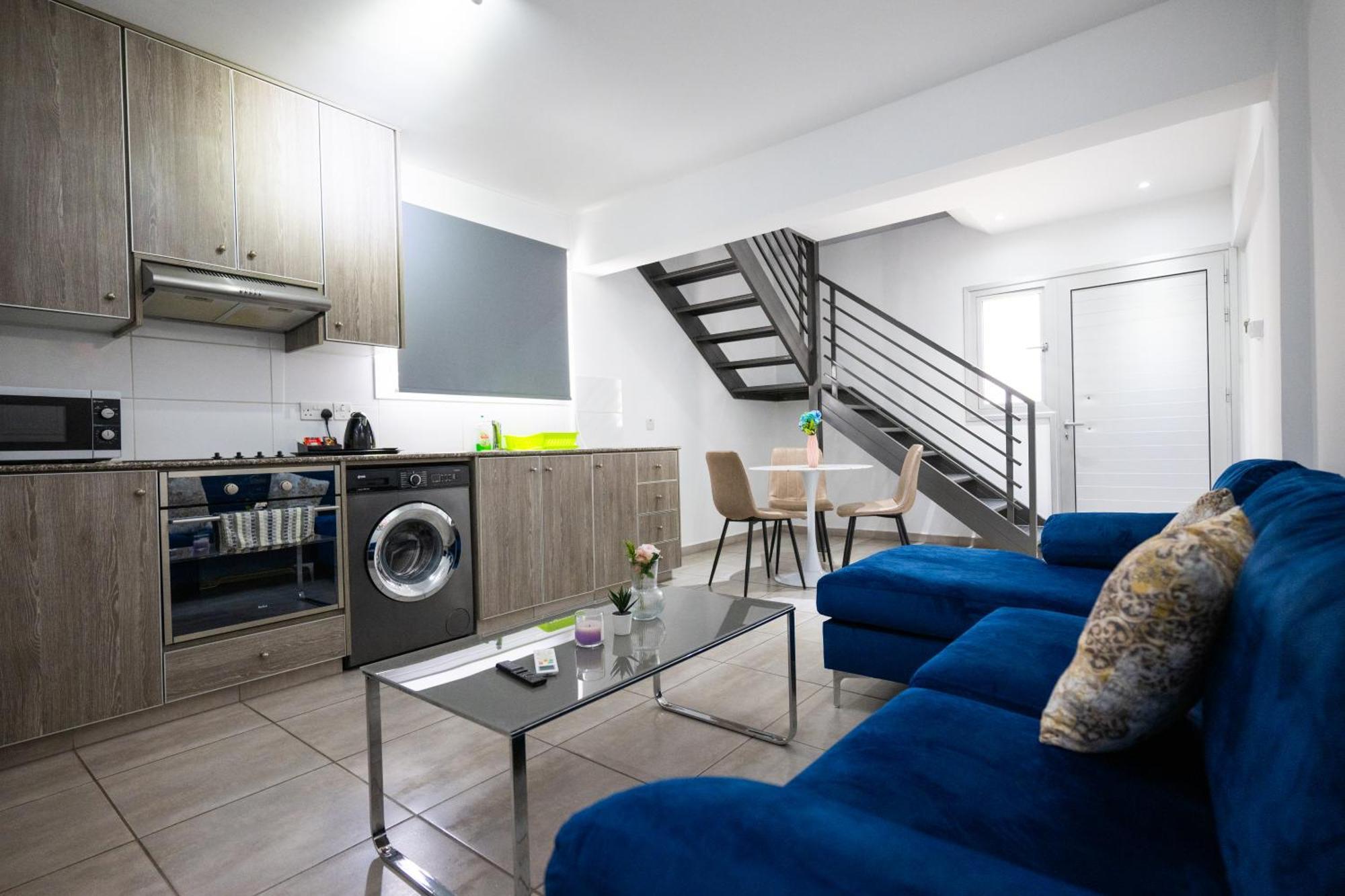 Napa Centrale Suites Agia Napa Buitenkant foto