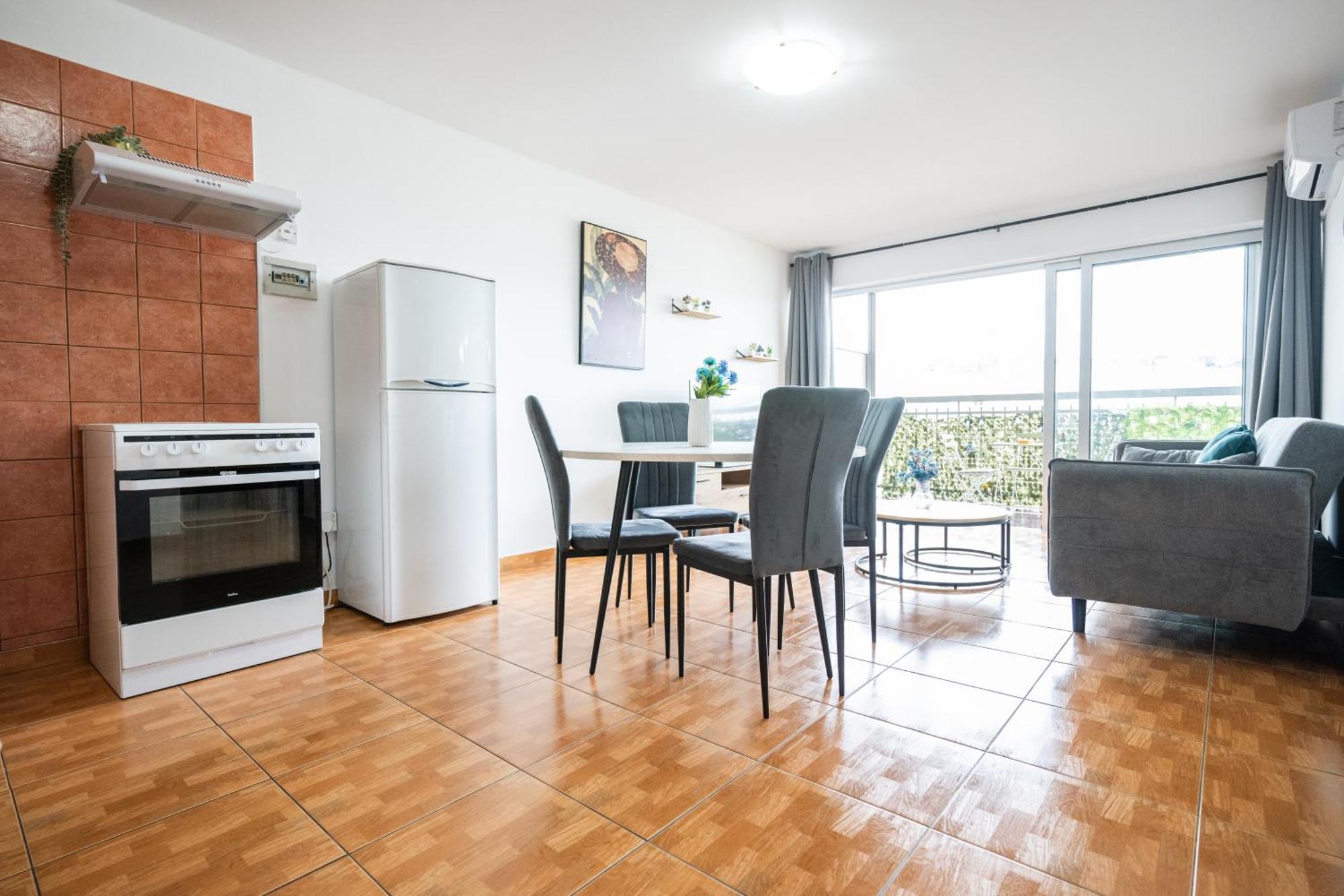 Napa Centrale Suites Agia Napa Buitenkant foto